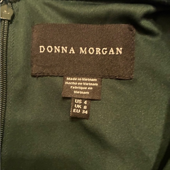 NWT Donna Morgan Deep Green Long Sleeve Midi Dress w/faux pockets size 4 - Picture 5 of 7